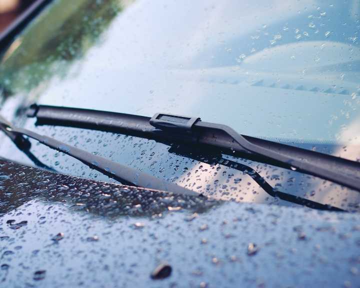 Des essuie-glaces intelligents et connectés